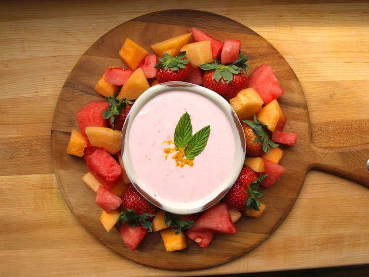 Ken's Lite Raspberry Walnut Vinaigrette Fruit Dip